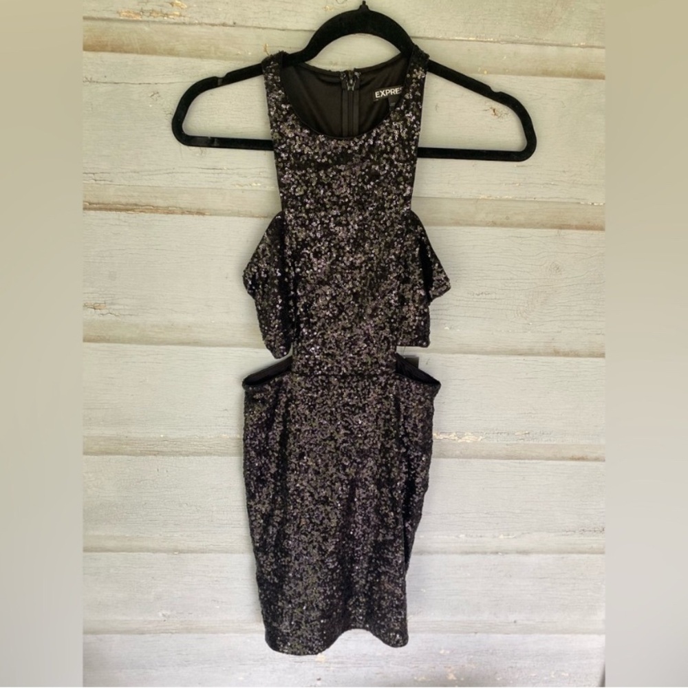 Express Black Sequin side cut out Women's Dress Sz0 BNWT - Picture 2 of 6